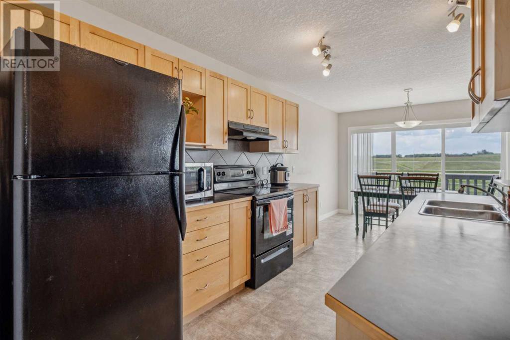 Single Family House for Sale in  Bridlecrest Street SW Bridlewood Calgary 