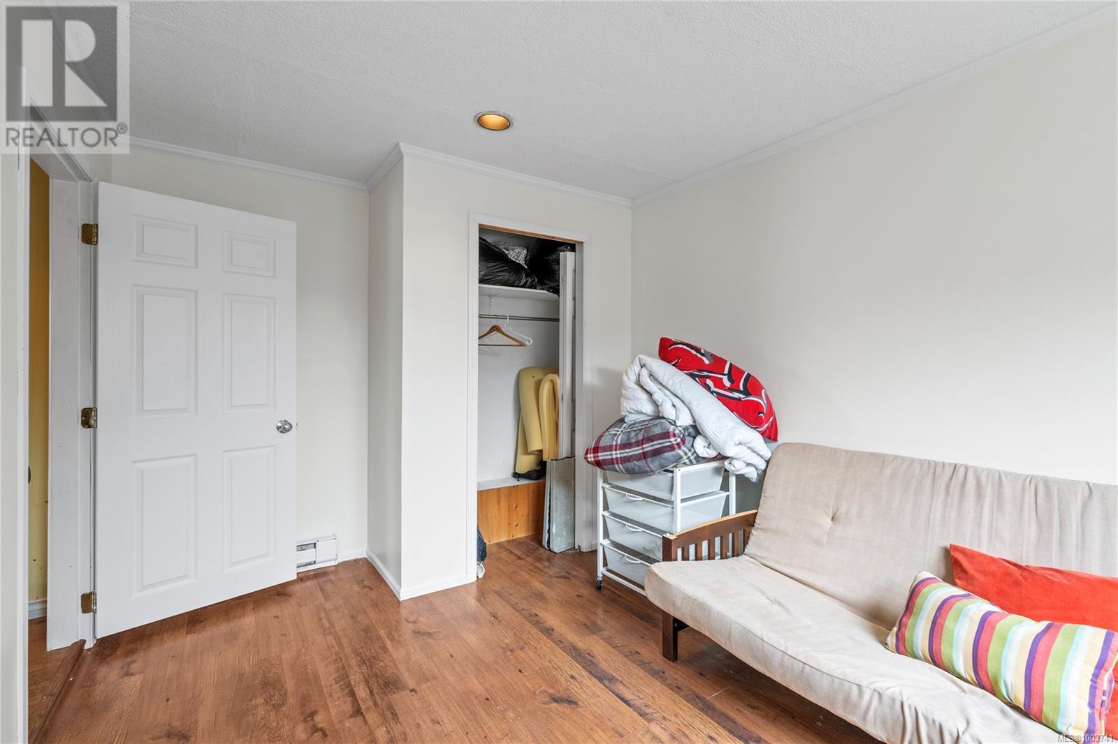 Photo 22 of 170 Stanford Ave E, Parksville BC