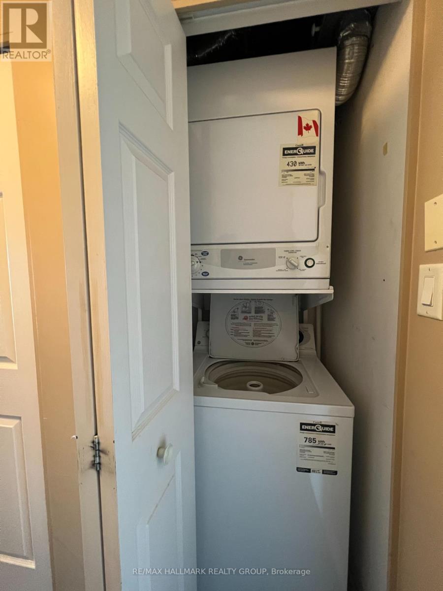 Photo 11 of 805 134 York Street, Ottawa ON
