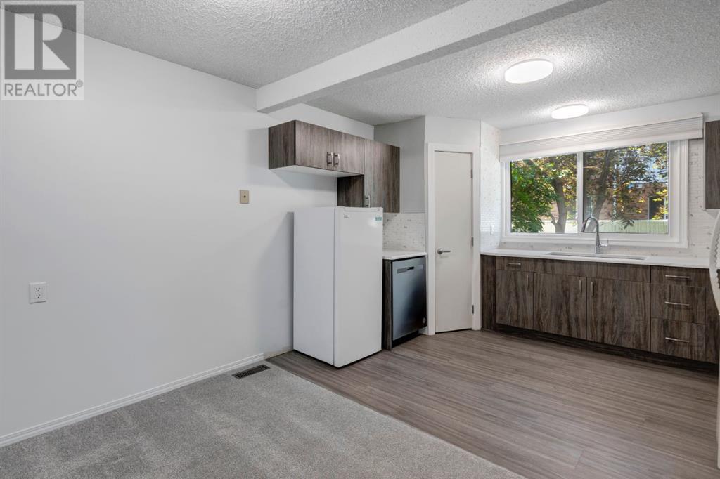 Single Family House for Sale in   Manora Place NE Marlborough Park Calgary 
