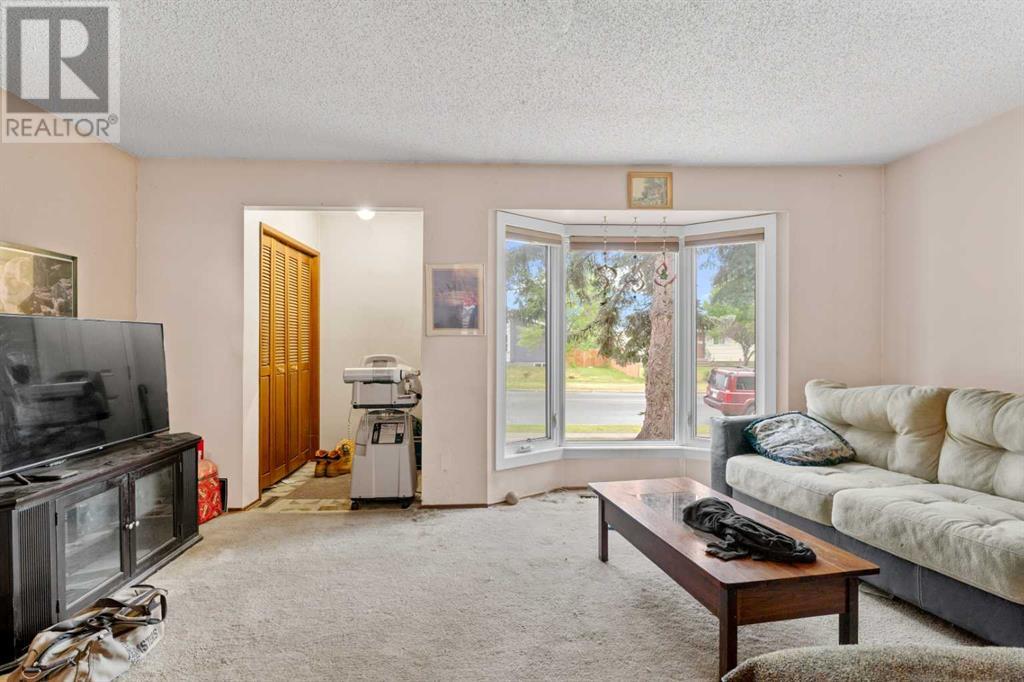Single Family House for Sale in   Madigan Drive NE Marlborough Park Calgary 