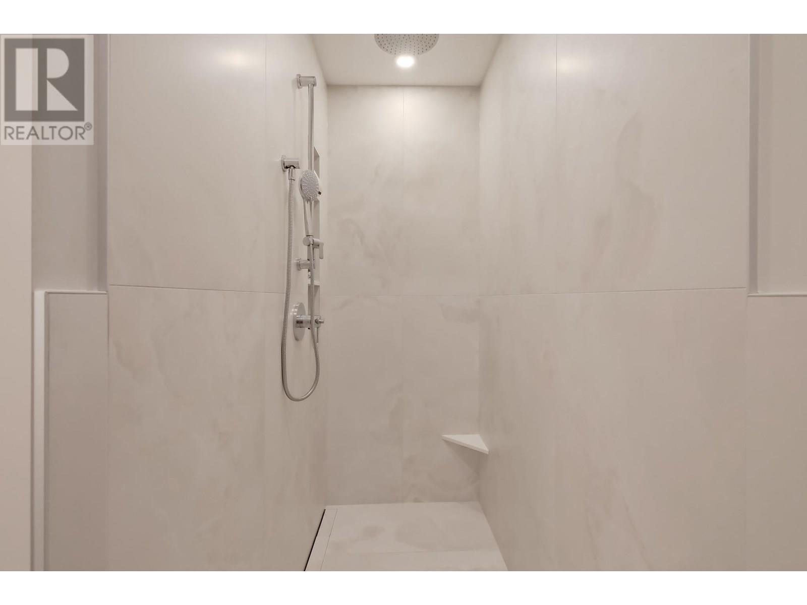  1260 Timothy Place, Kelowna