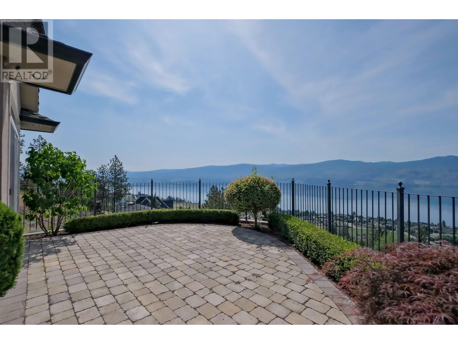  1260 Timothy Place, Kelowna