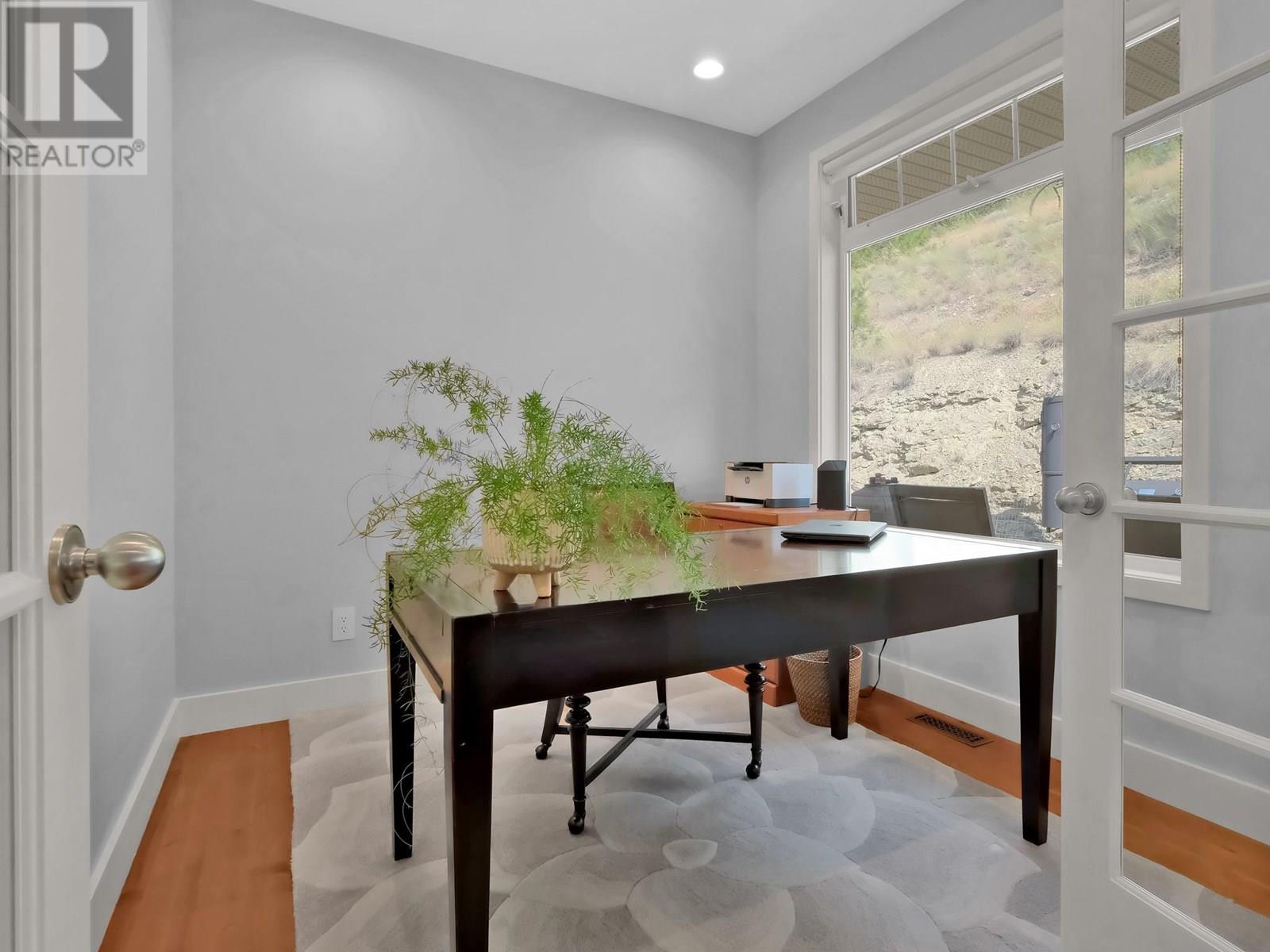  1260 Timothy Place, Kelowna