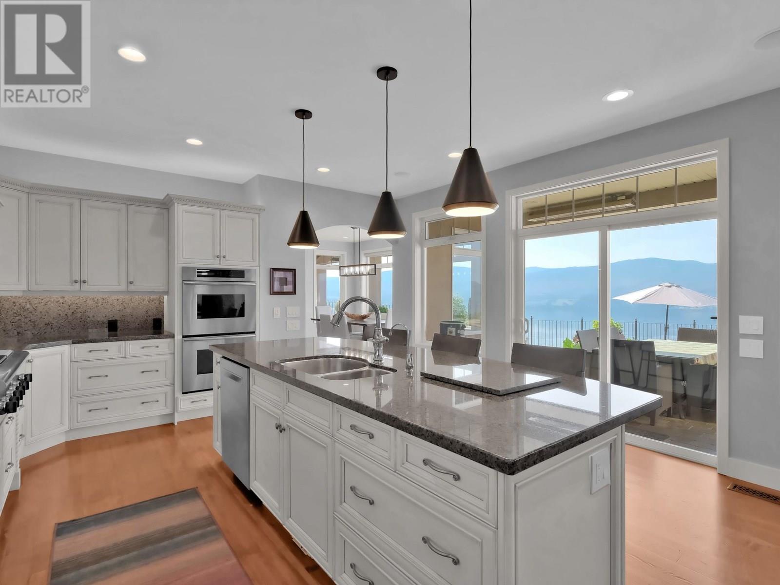  1260 Timothy Place, Kelowna