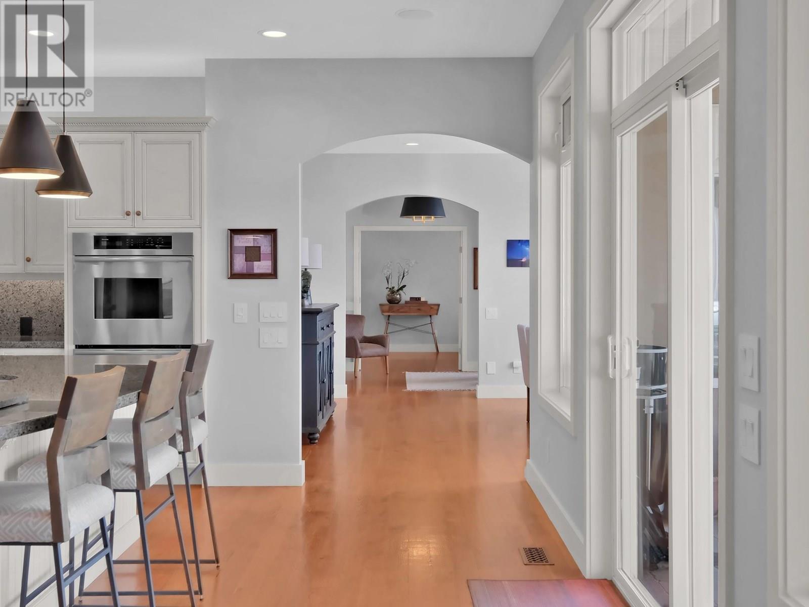  1260 Timothy Place, Kelowna