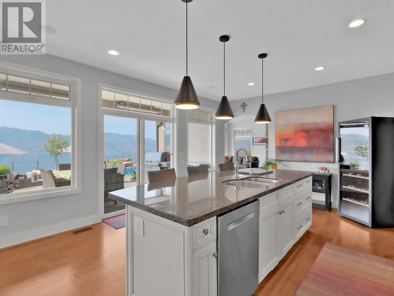  1260 Timothy Place, Kelowna