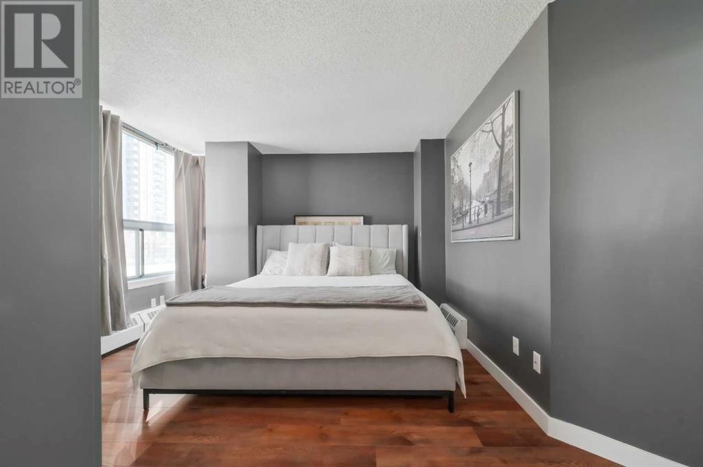 Single Family House for Sale in    Avenue SW Beltline Calgary 