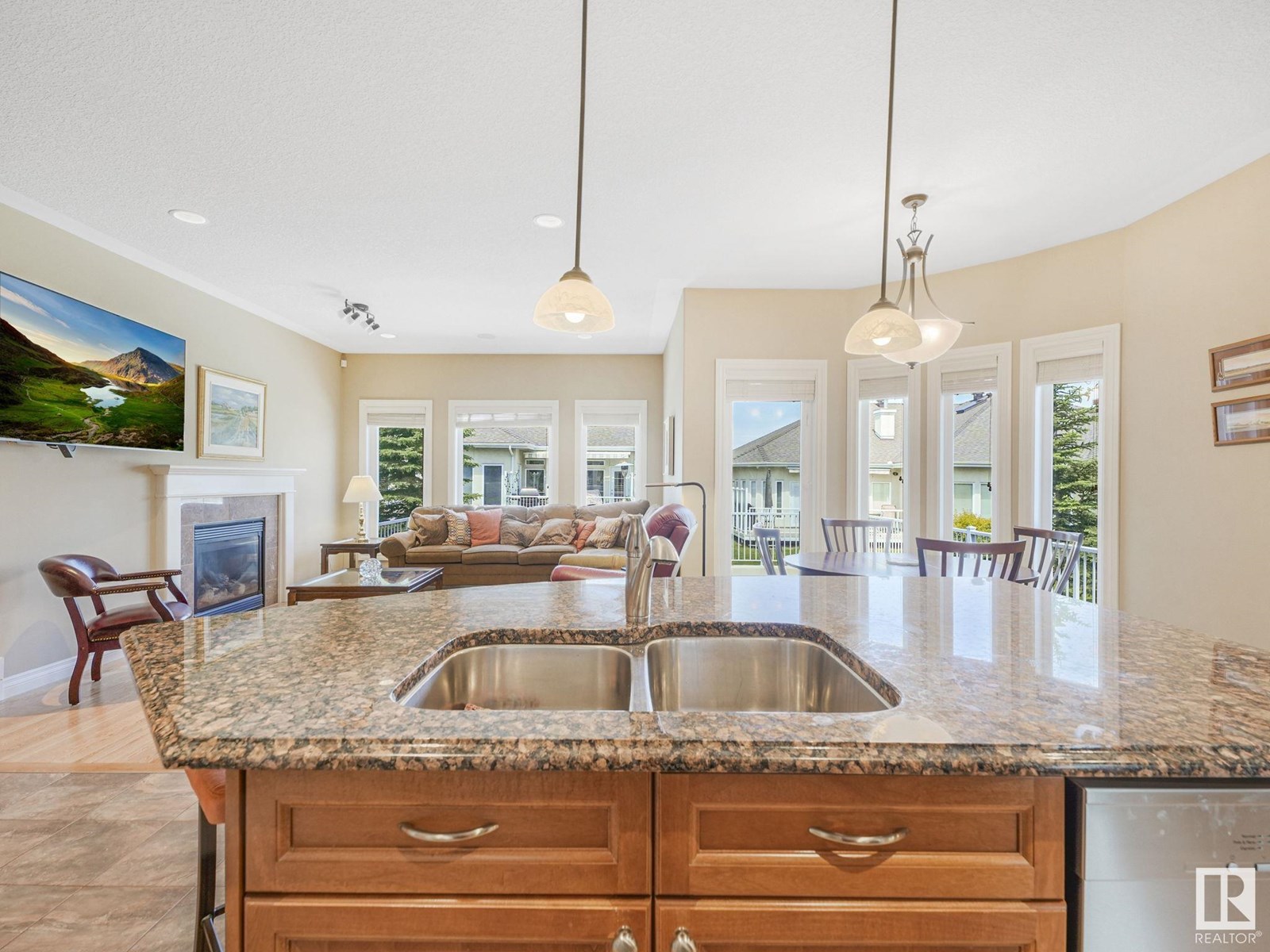Photo 41 of 19 1225 Wanyandi Rd Nw, Edmonton AB