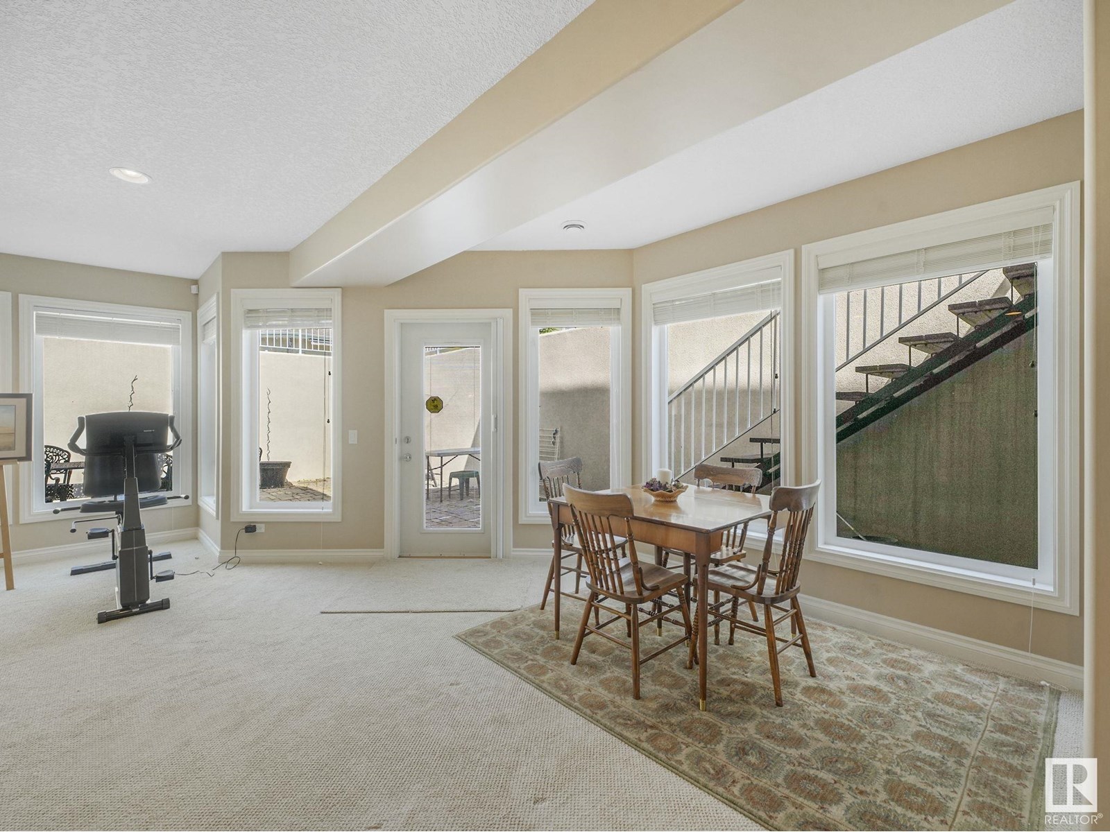 Photo 27 of 19 1225 Wanyandi Rd Nw, Edmonton AB