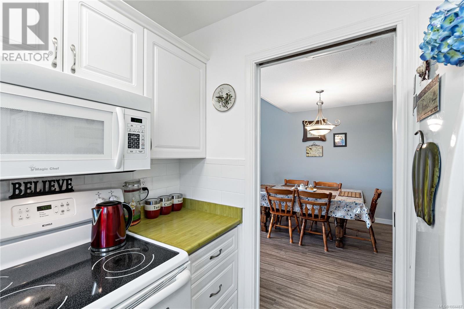 Photo 12 of 65 120 Finholm St, Parksville BC