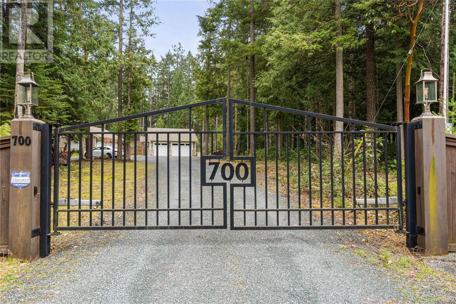 Photo 10 of 700 Wildgreen Way, Parksville BC