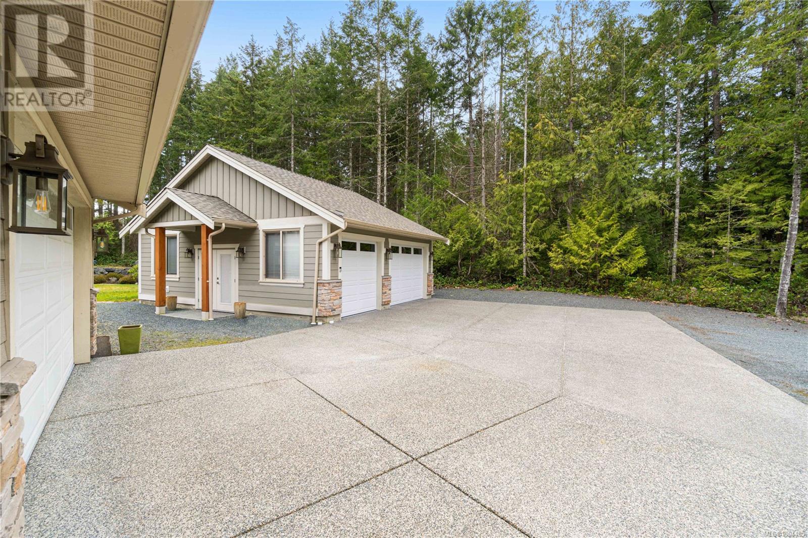 Photo 49 of 700 Wildgreen Way, Parksville BC