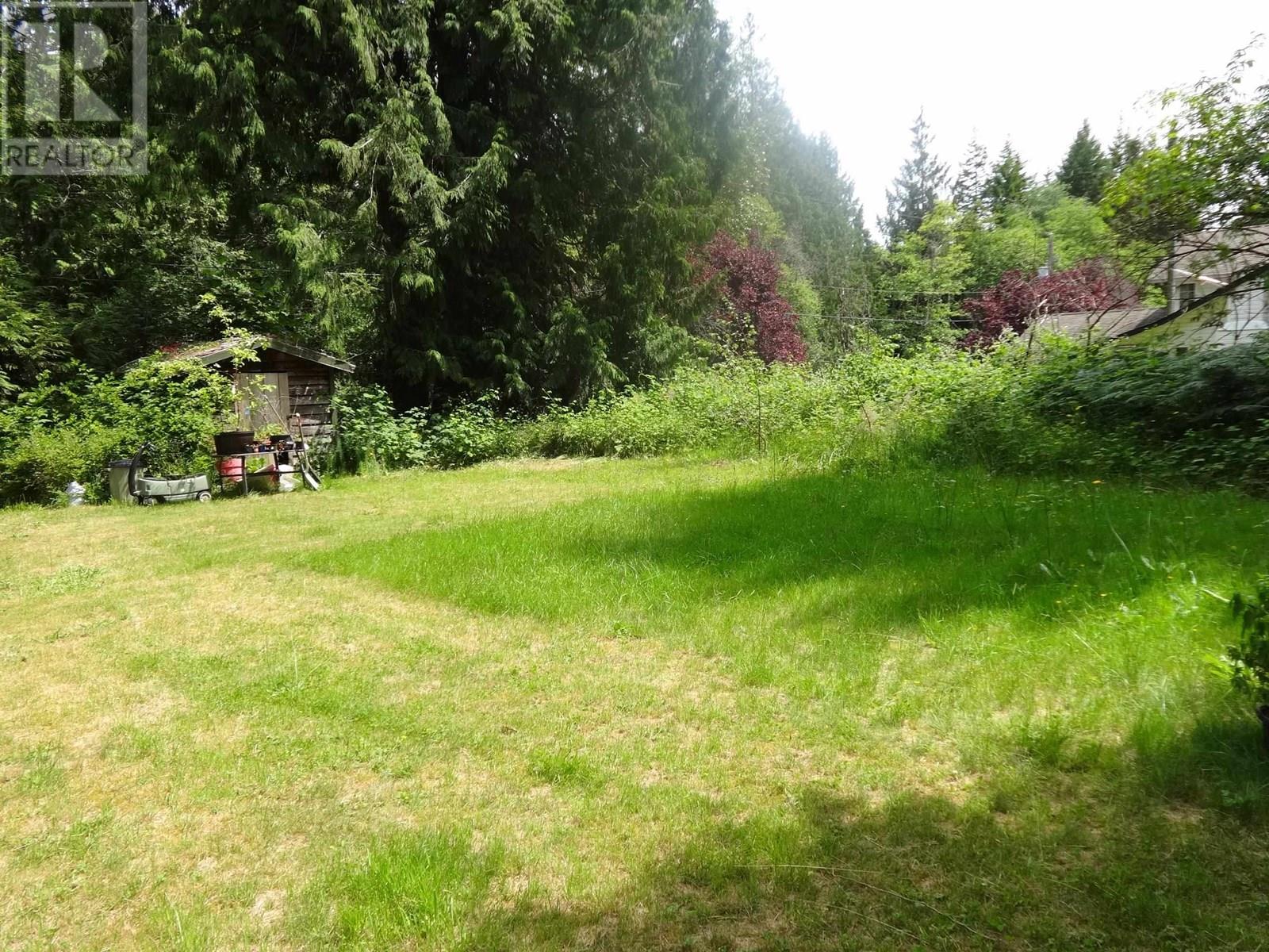 539 HOUGH ROAD, Gibsons