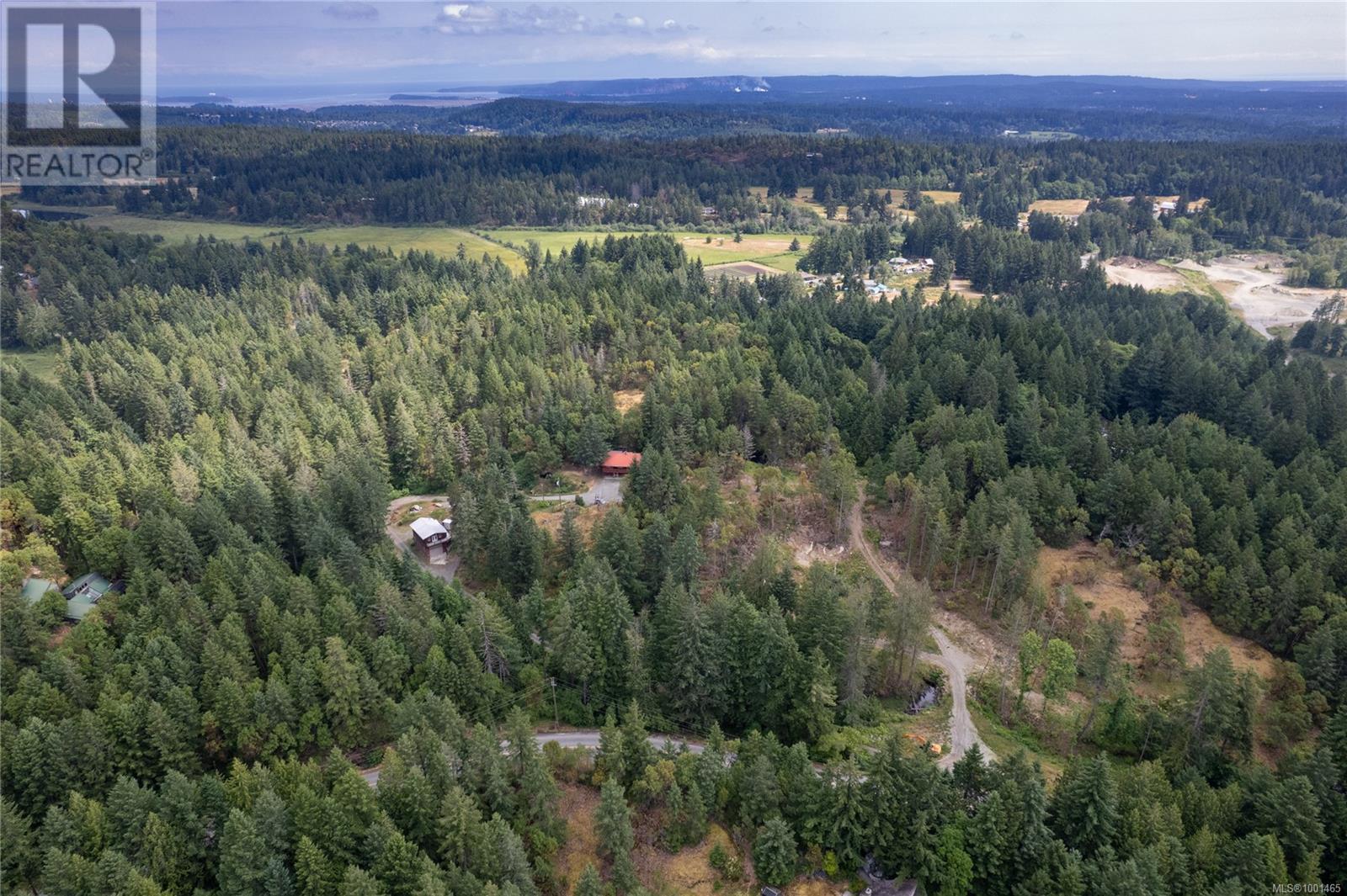 Photo 10 of 950 Nanaimo River Rd, Nanaimo BC