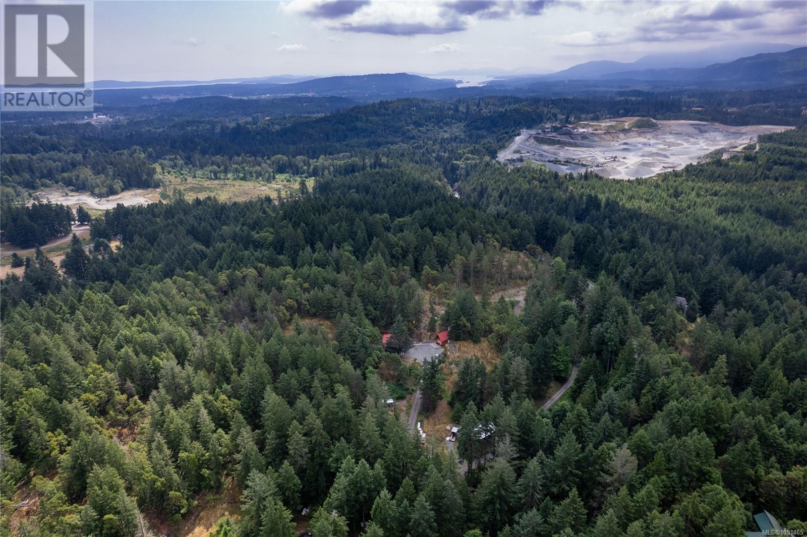 Photo 20 of 950 Nanaimo River Rd, Nanaimo BC
