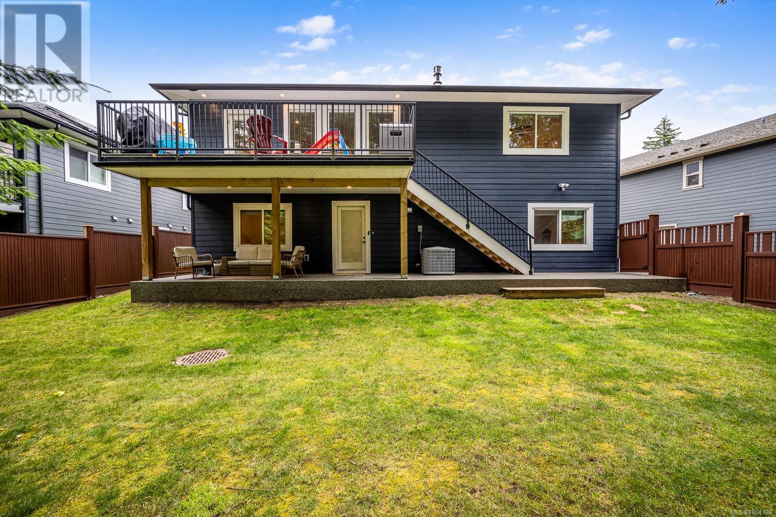 2451 Dakota Pl, Comox