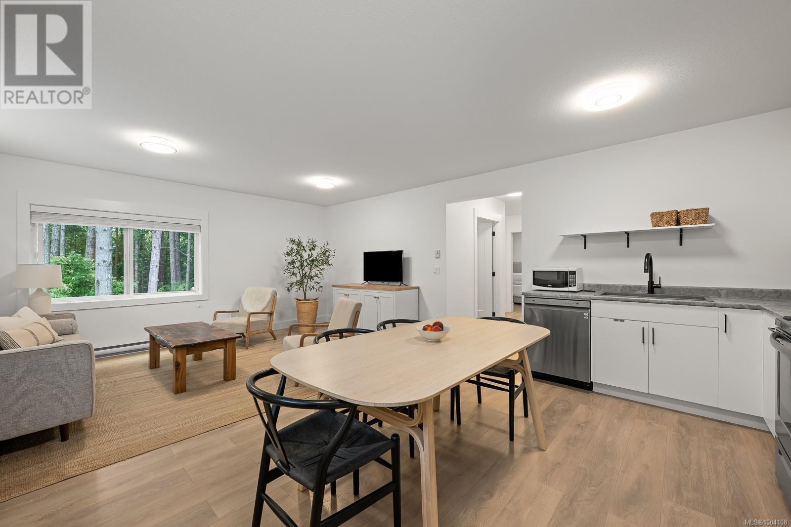 2451 Dakota Pl, Comox