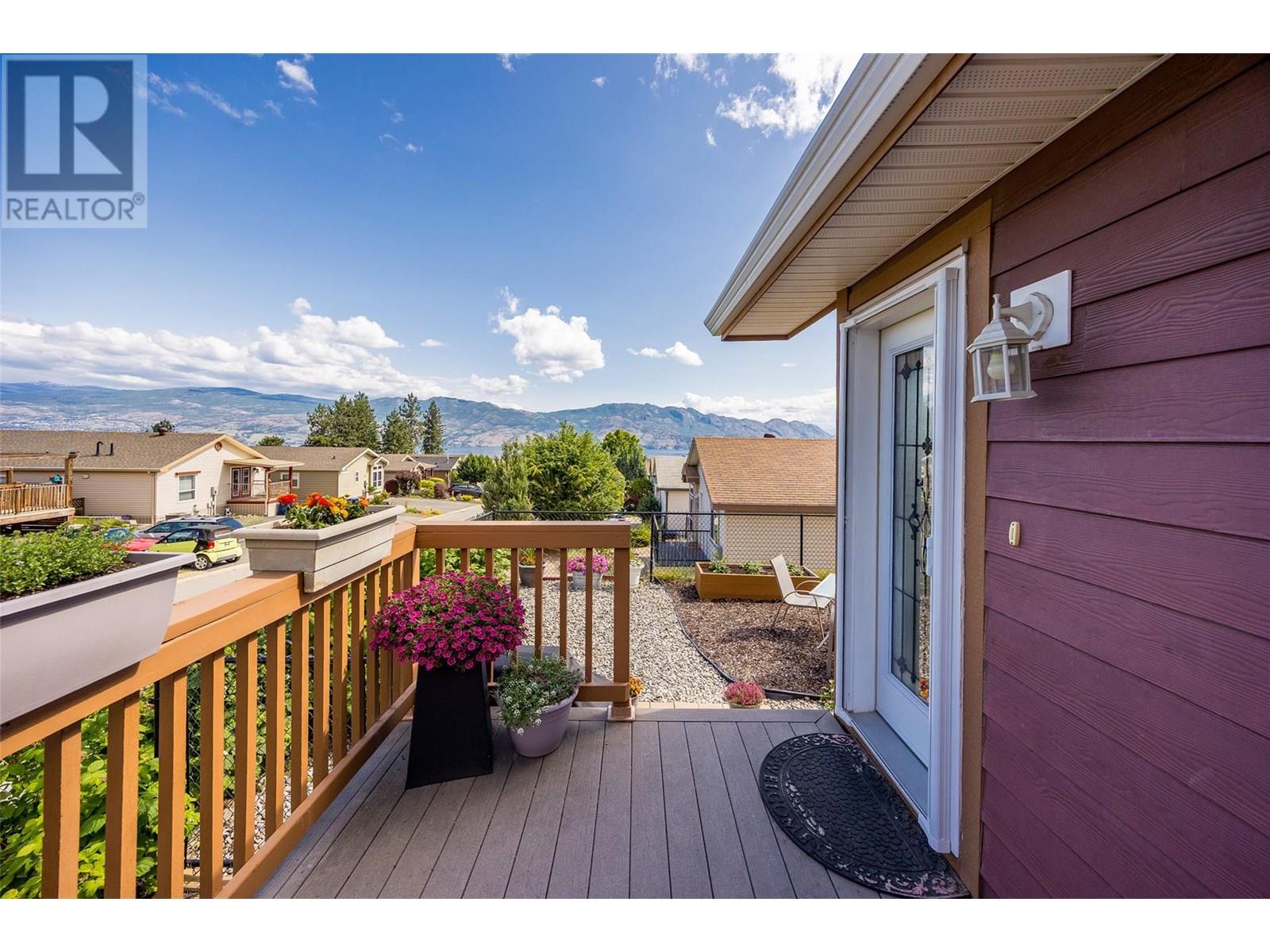 1306 2440 Old Okanagan Highway, West Kelowna