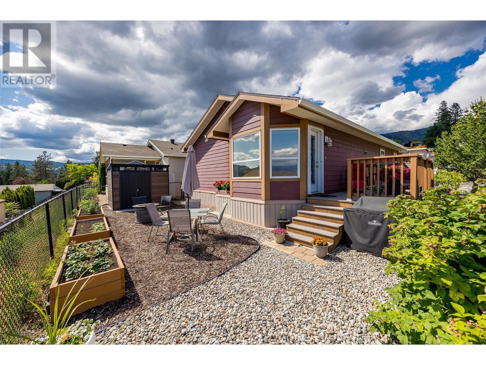 1306 2440 Old Okanagan Highway, West Kelowna