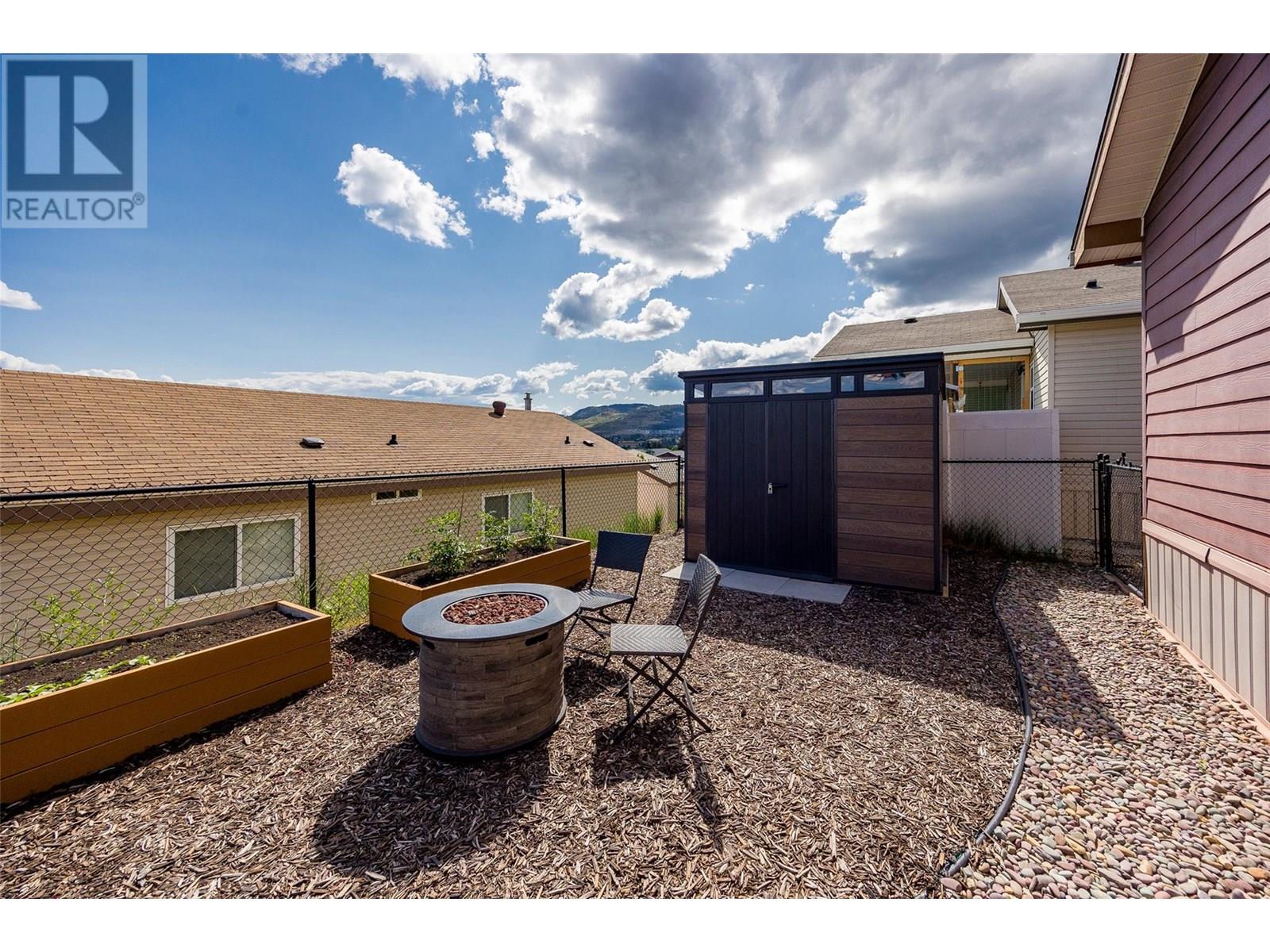 1306 2440 Old Okanagan Highway, West Kelowna