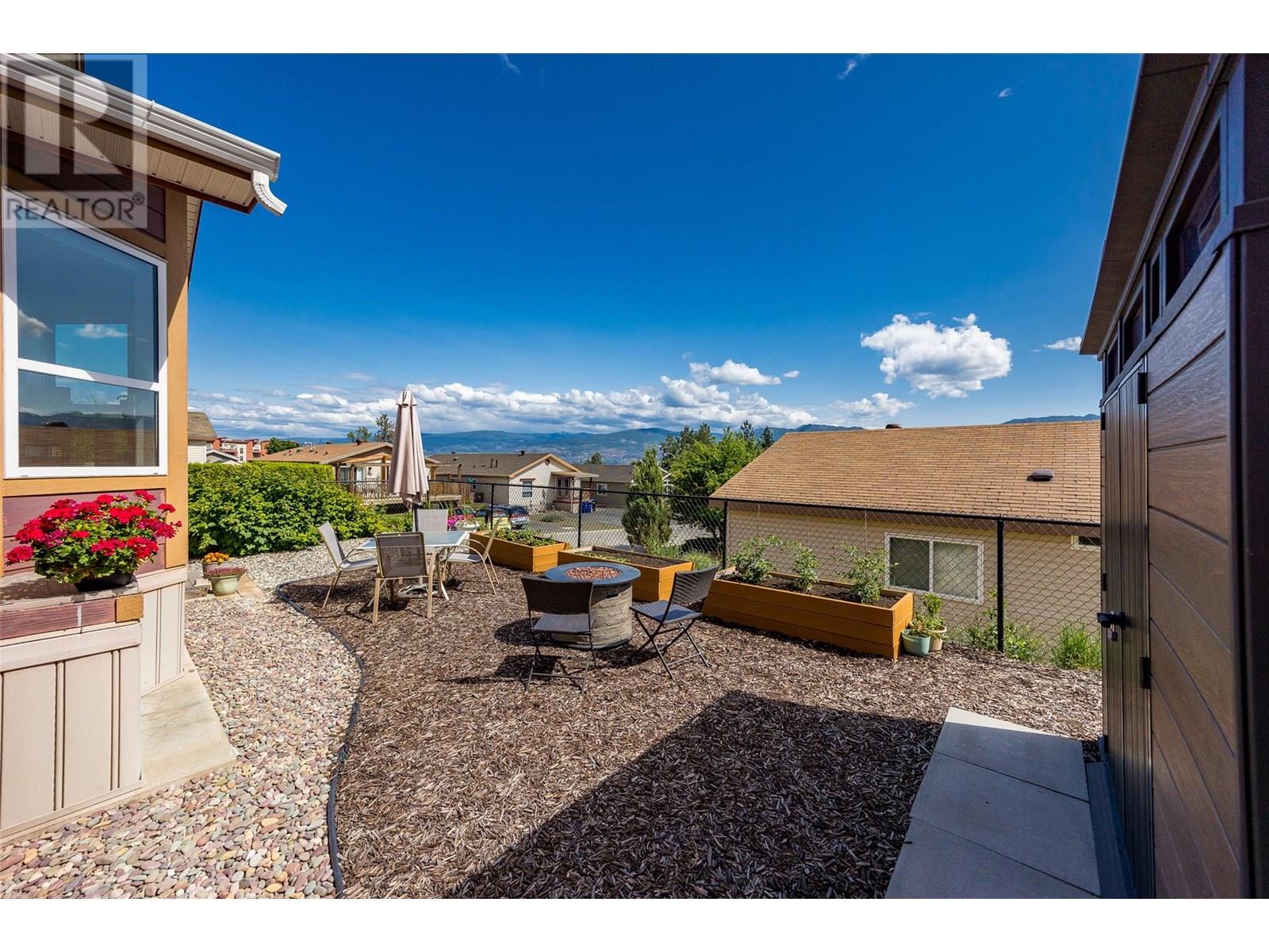 1306 2440 Old Okanagan Highway, West Kelowna