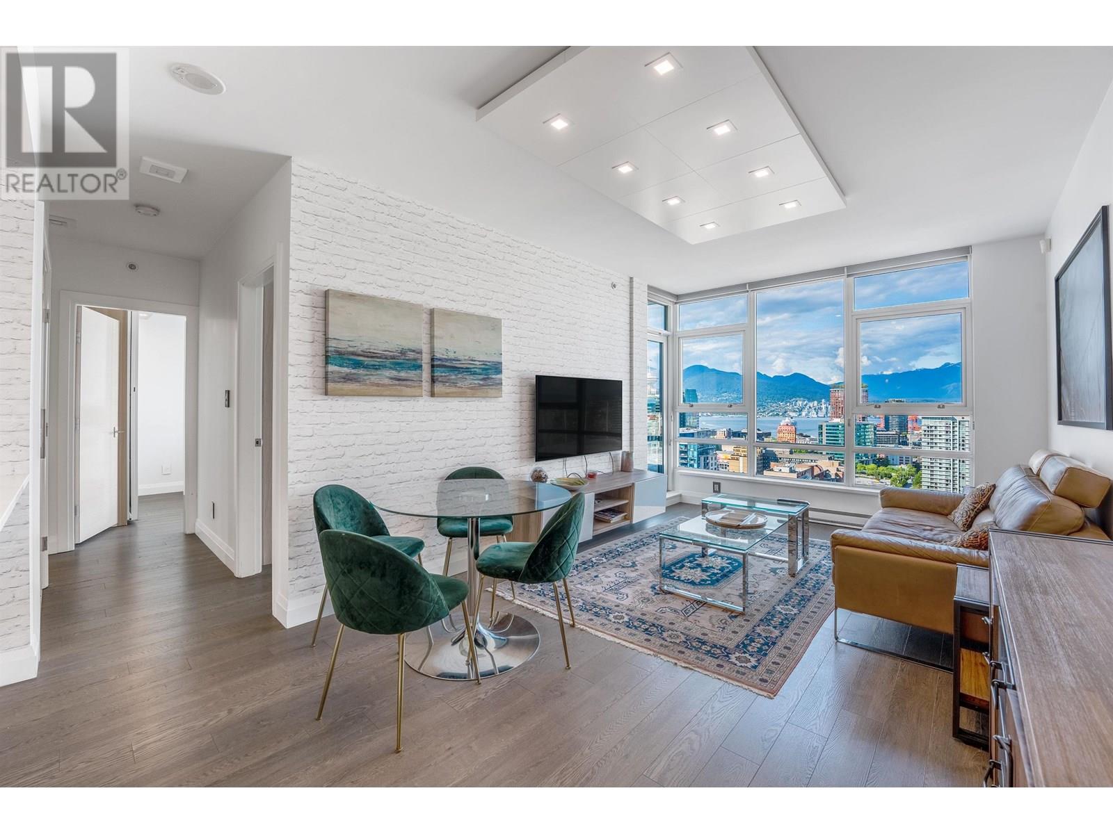 Photo 2 of 3705 928 Beatty Street, Vancouver BC