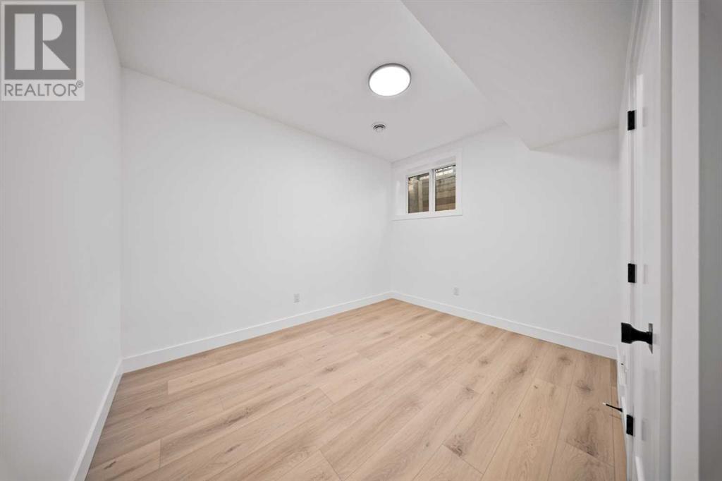Single Family House for Sale in  A Street NW Parkdale Calgary 
