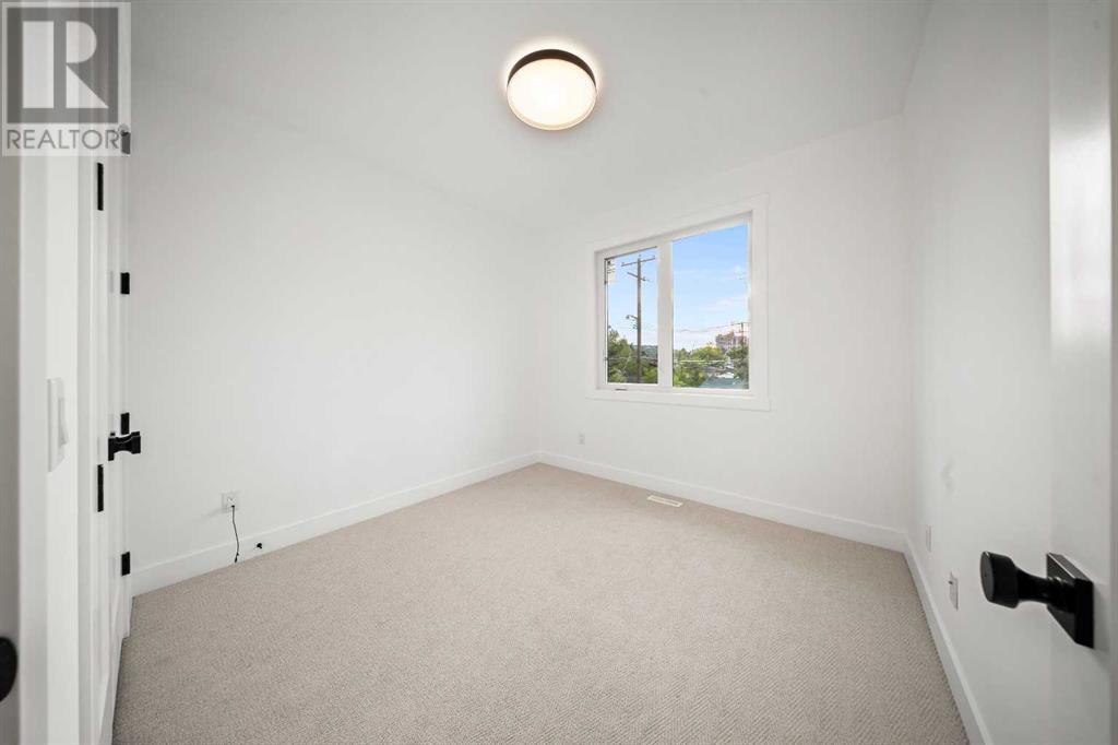 Single Family House for Sale in  A Street NW Parkdale Calgary 