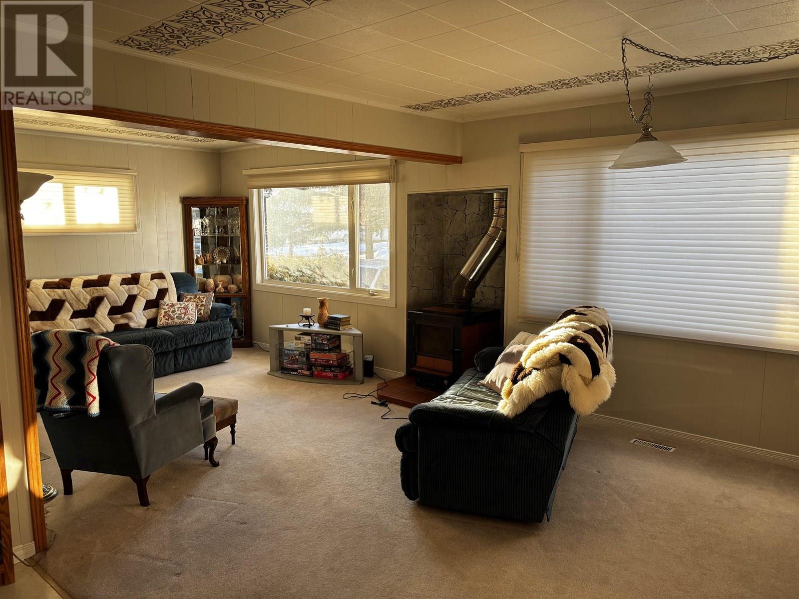 Photo 10 of 9012 9016 101 Avenue, Fort St John BC