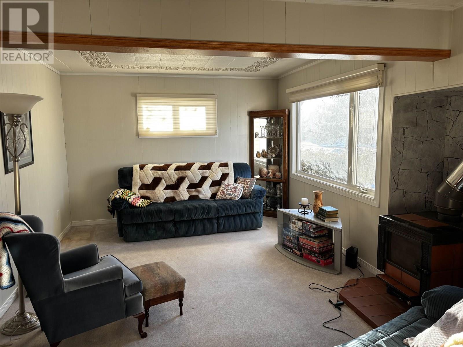 Photo 9 of 9012 9016 101 Avenue, Fort St John BC