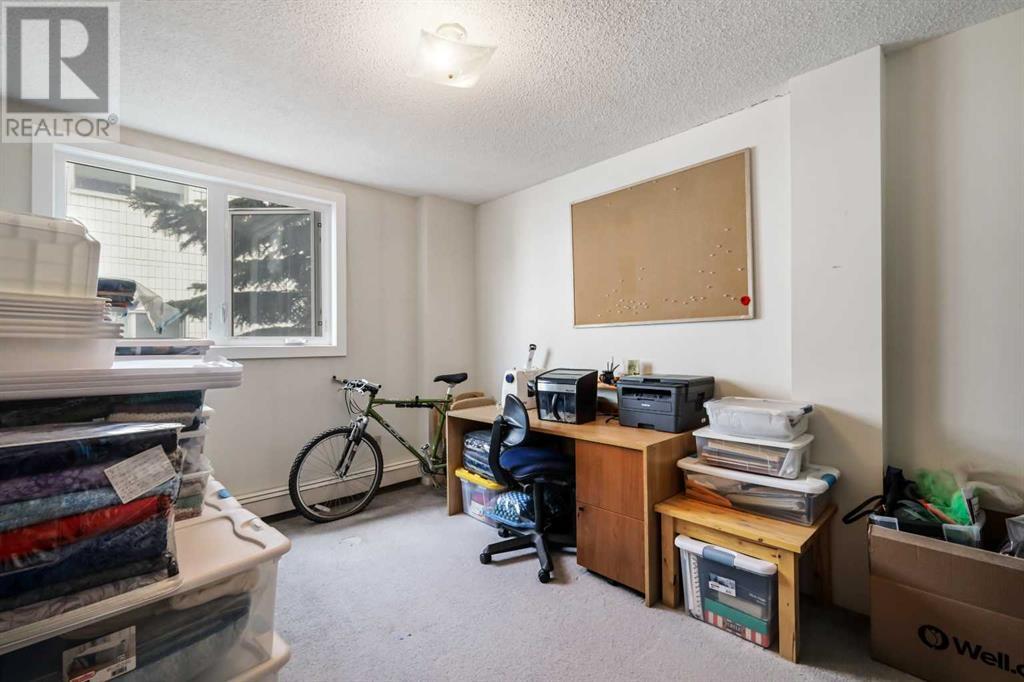 Single Family House for Sale in    Avenue NE Crescent Heights Calgary 