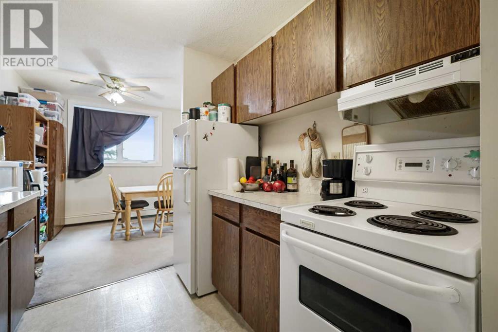 Single Family House for Sale in    Avenue NE Crescent Heights Calgary 