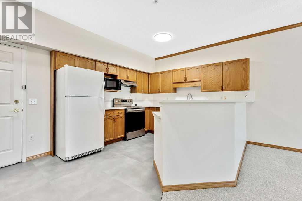 Single Family House for Sale in   Lincoln Way SW Lincoln Park Calgary 