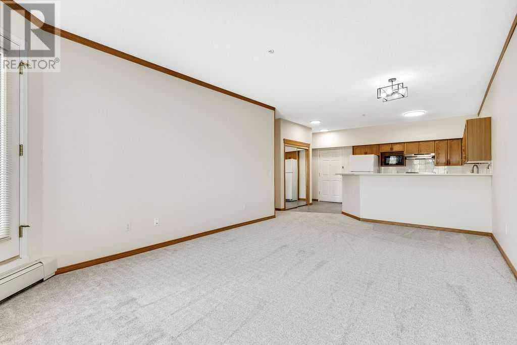 Single Family House for Sale in   Lincoln Way SW Lincoln Park Calgary 