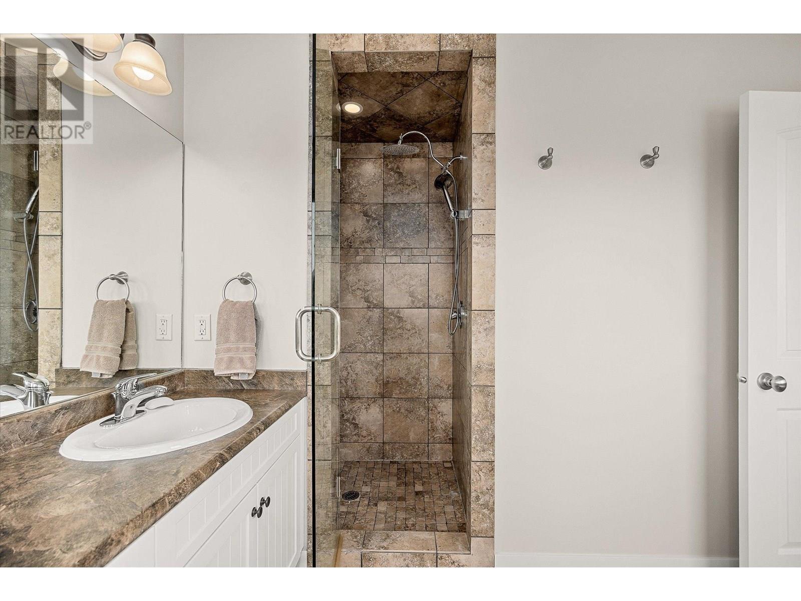  10280 Teresa Road, Lake Country