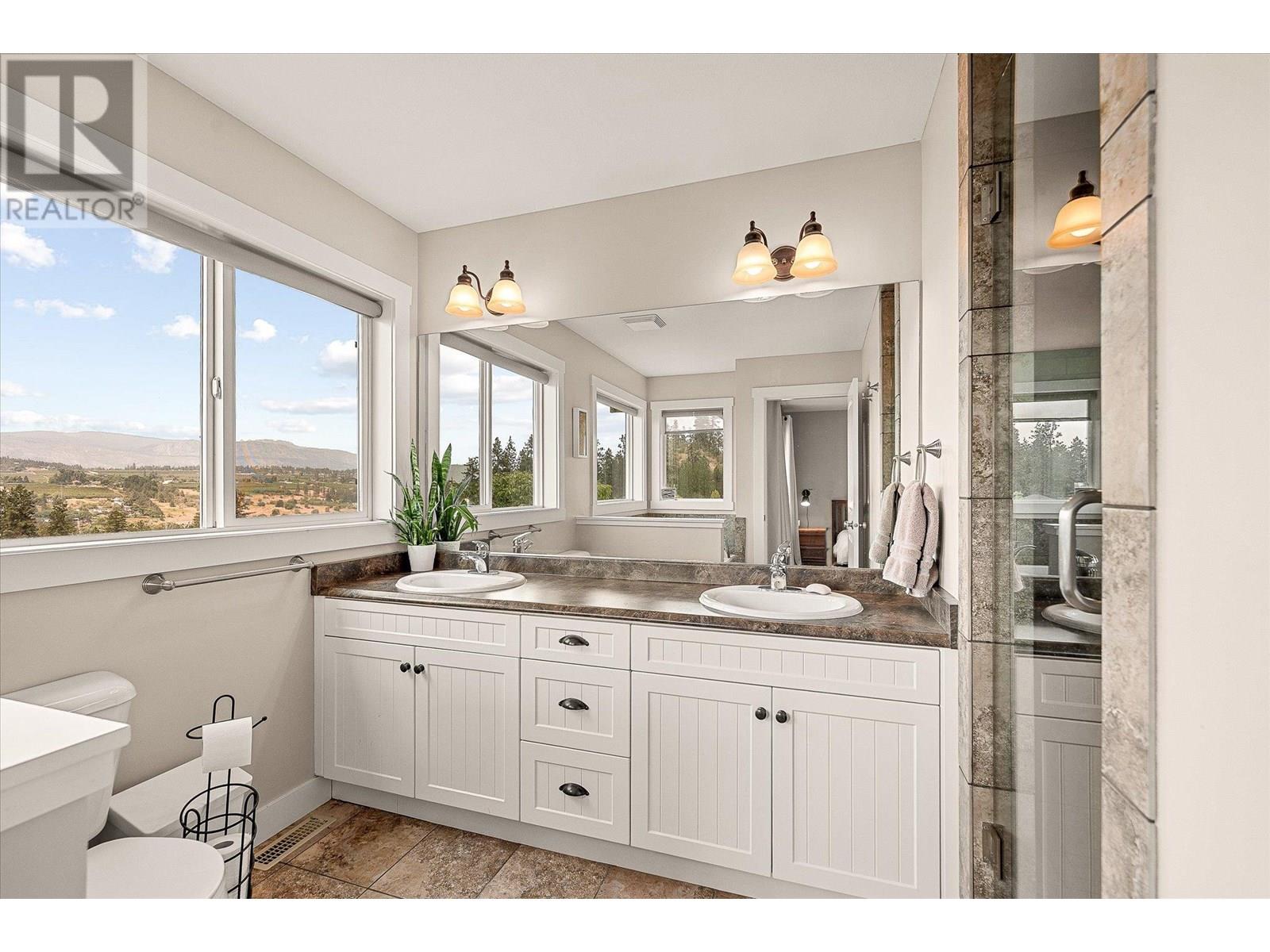  10280 Teresa Road, Lake Country