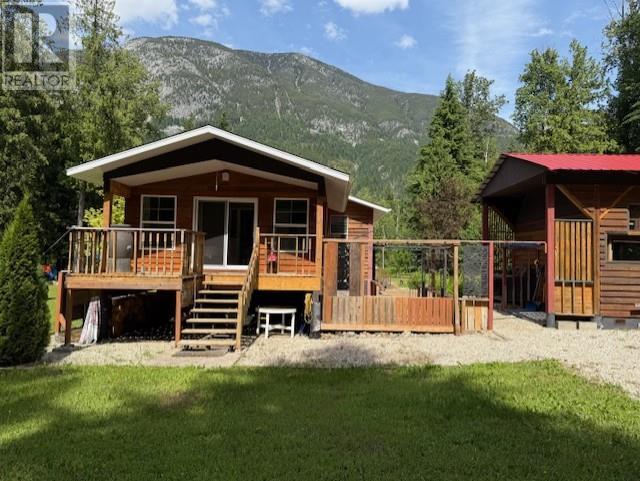 114 Eagles Nest Road, Nakusp