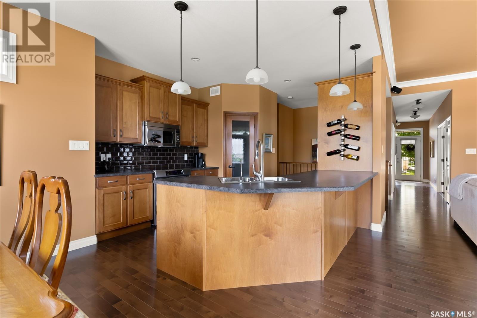Single Family House Bungalow for Sale in  Wintergreene LANE Regina 