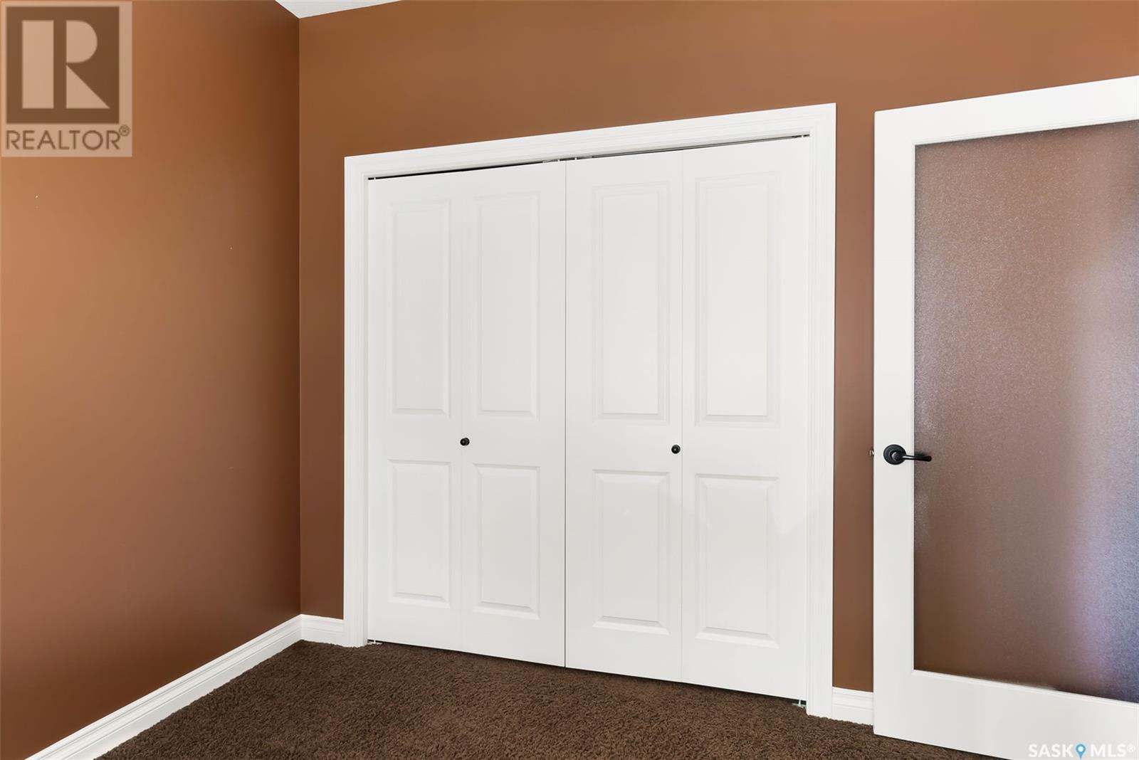 Single Family House Bungalow for Sale in  Wintergreene LANE Regina 
