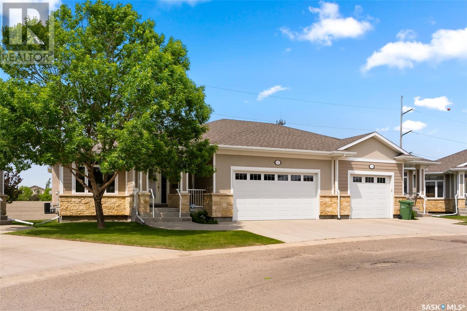 Single Family House Bungalow for Sale in  Wintergreene LANE Regina 