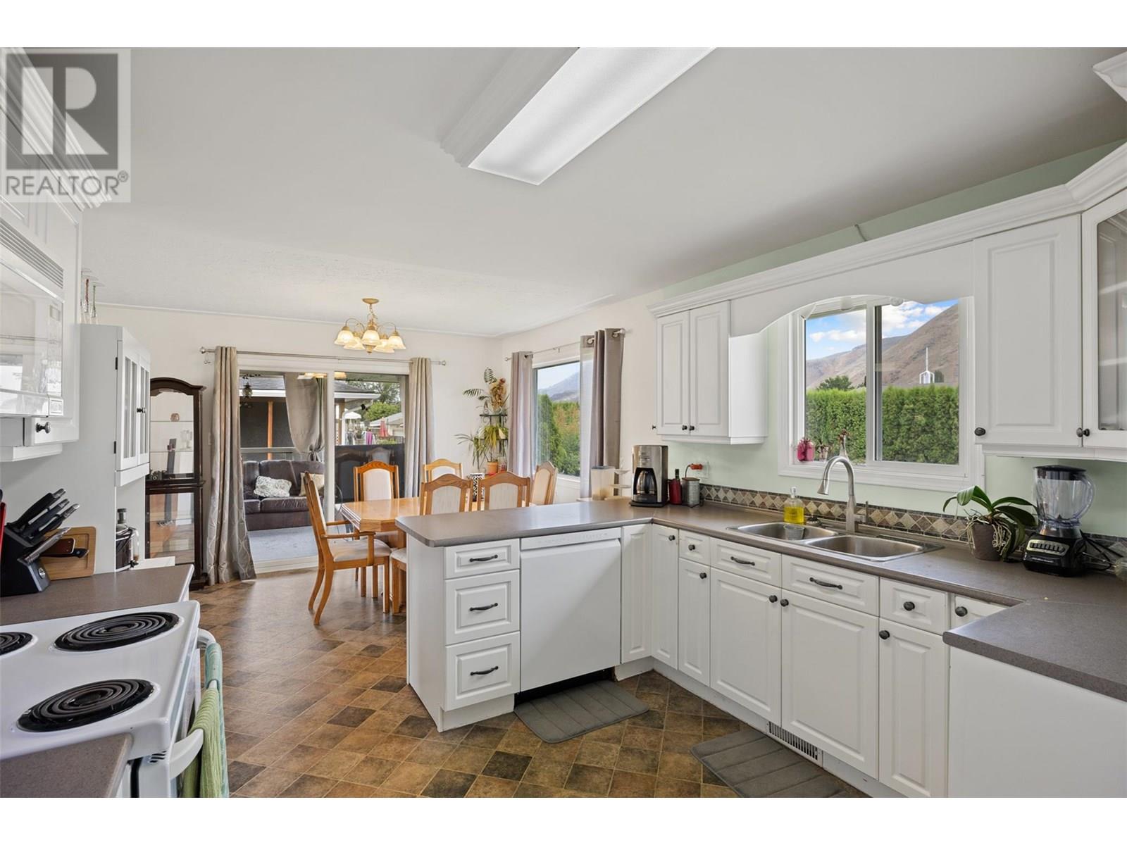 Photo 15 of 2150 Ponderosa Avenue, Kamloops BC