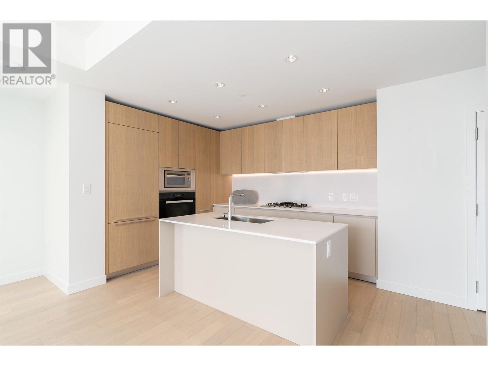 613 6688 PEARSON WAY, Richmond