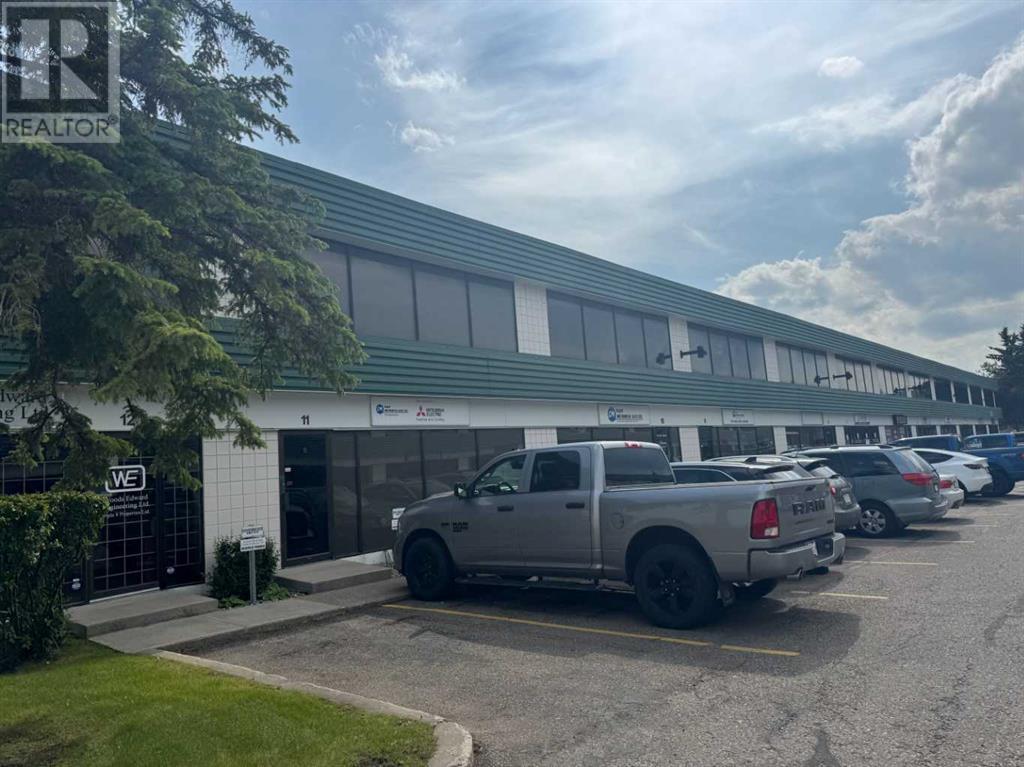 11, 3610 29 Street NE, Calgary, Alberta