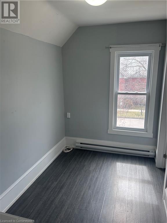 Photo 3 of 202 Nelson Street, Brantford ON