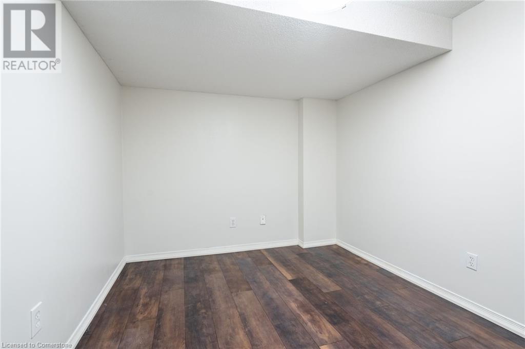 Photo 34 of 100 Vineberg Drive Unit 24, Hamilton ON