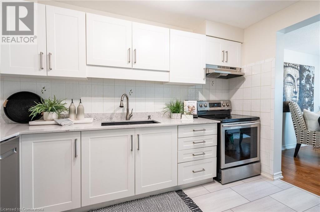 Photo 10 of 100 Vineberg Drive Unit 24, Hamilton ON