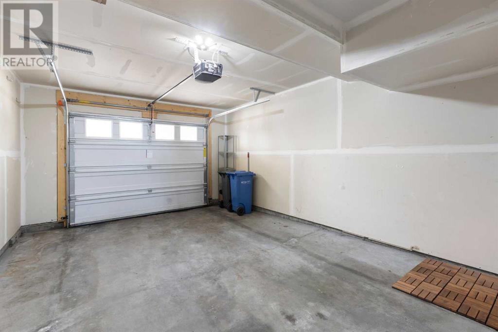 Single Family House for Sale in  Symons Valley Parkway NW Evanston Calgary 