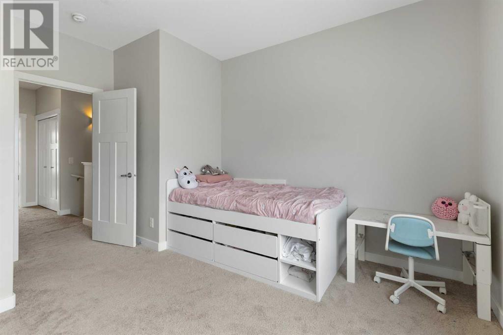 Single Family House for Sale in  Symons Valley Parkway NW Evanston Calgary 