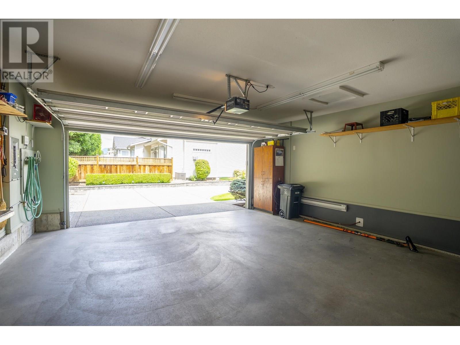 141 19639 MEADOW GARDENS WAY, Pitt Meadows real estate listing R3020487